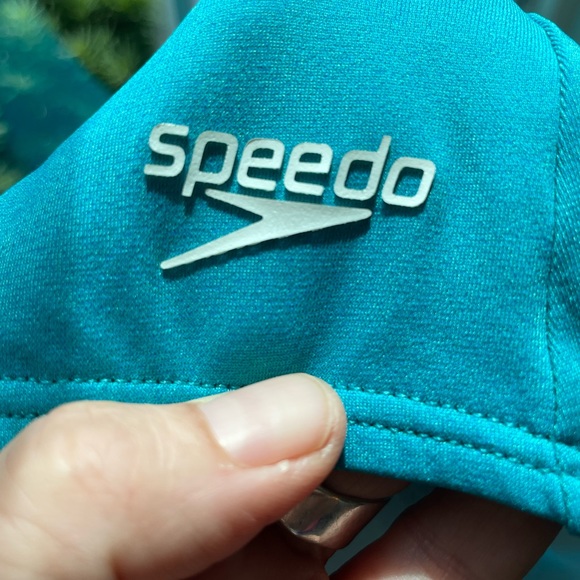 Speedo Enduarnace + shirred turquoise one piece swimsuit. Size 10 - Picture 3 of 10